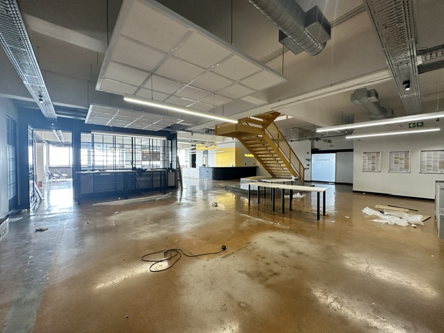 To Let Commercial Property for Rent in Woodstock Western Cape